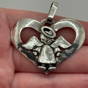 Jeep Collins Sterling Silver Angel  Pendant Heart Shaped